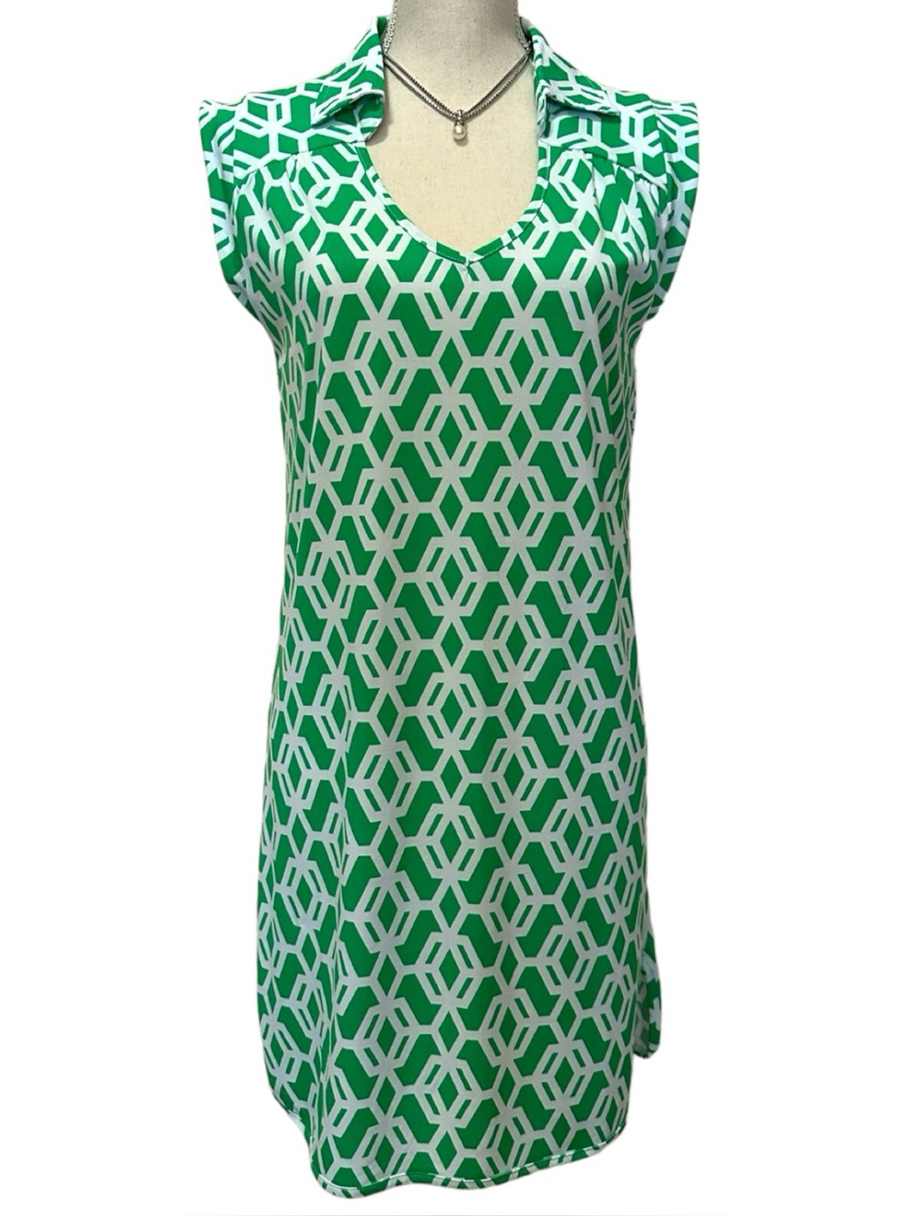 🫶 Macbeth Collection Margaret Josephs Green White Geometric Shift Dress Medium